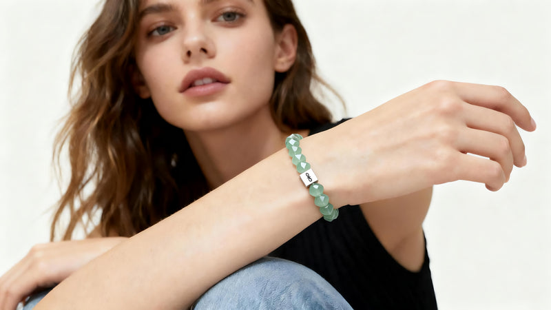 Green Aventurine · Hold Light · Resonance