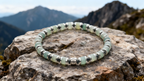 Green Aventurine · Hold Light · Resonance