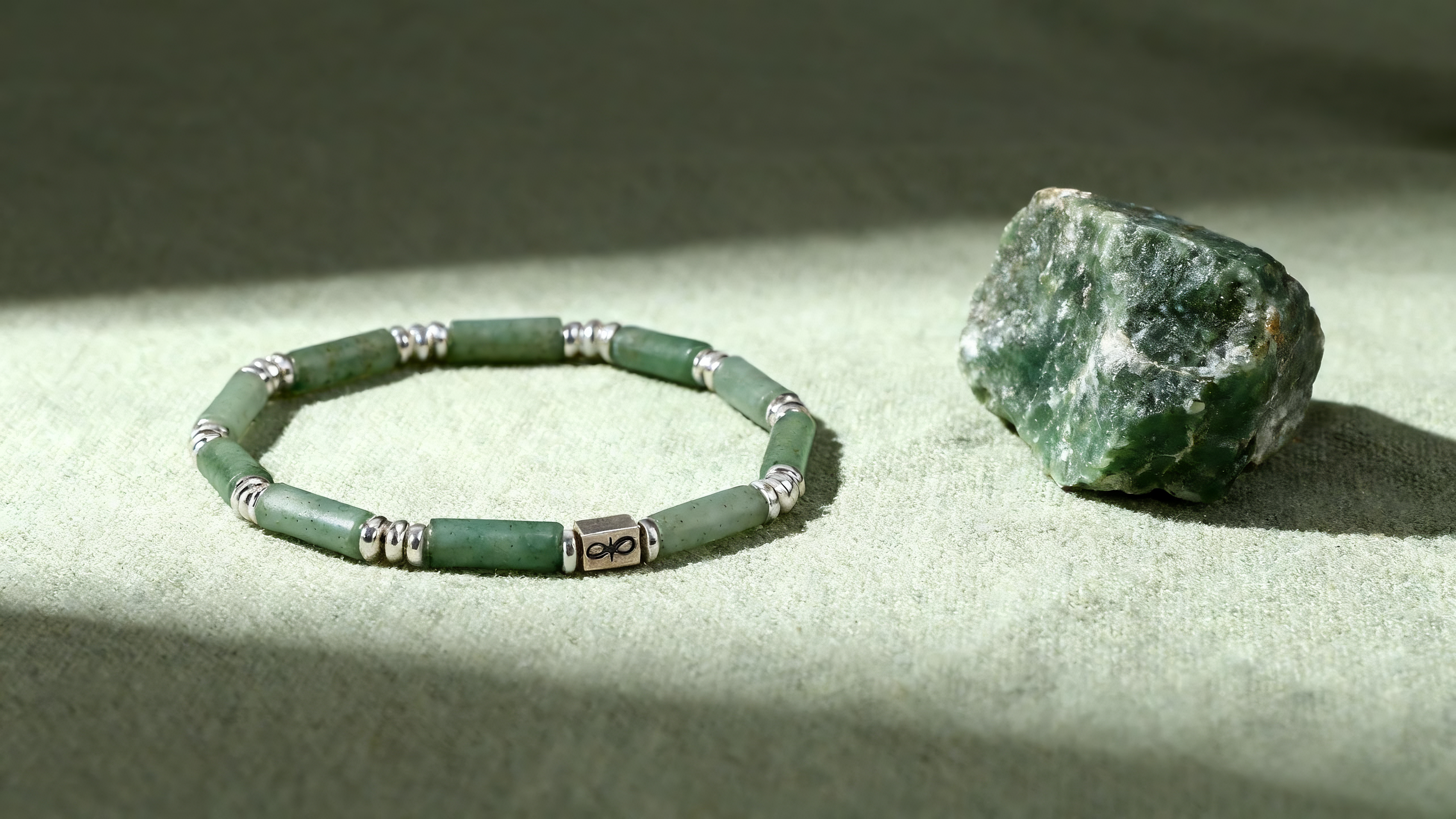 Green Aventurine · Grow Light · Resonance