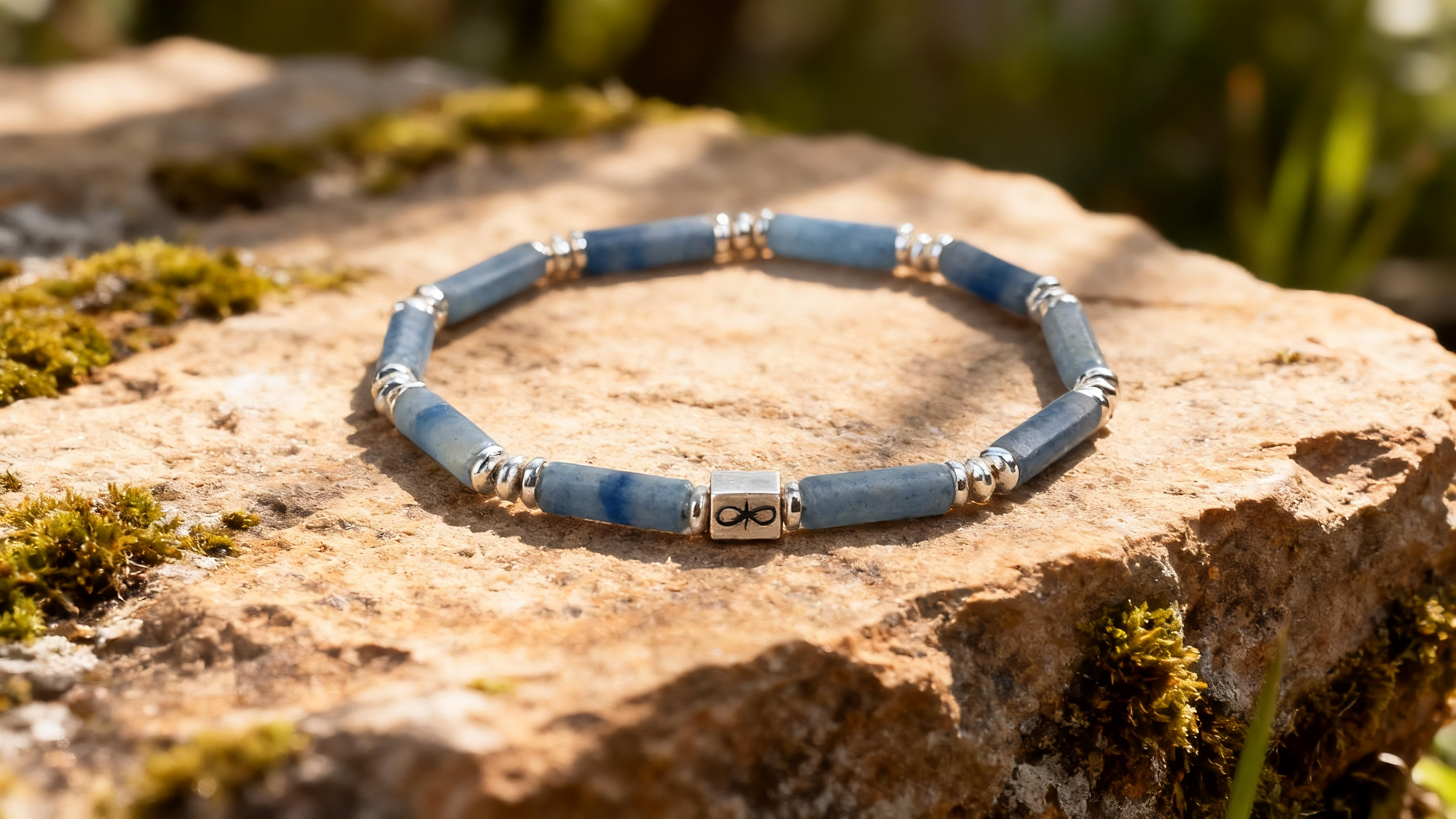 Blue Aventurine · Flow Light · Stillness